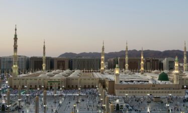 Umrah Package 3: Quad Occupancy (4 Beds)